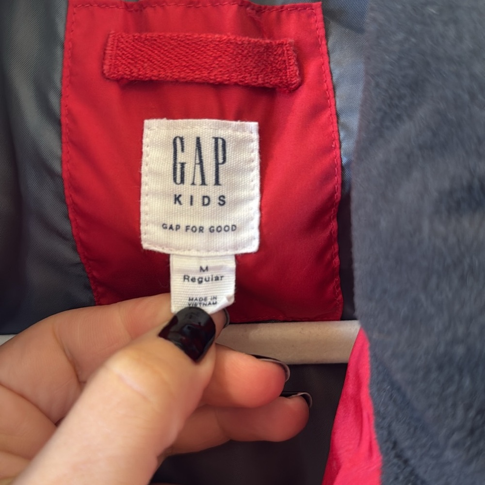 Gap down vest - Picture 2 of 2